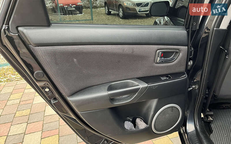 Хэтчбек Mazda 3 2008 в Стрые