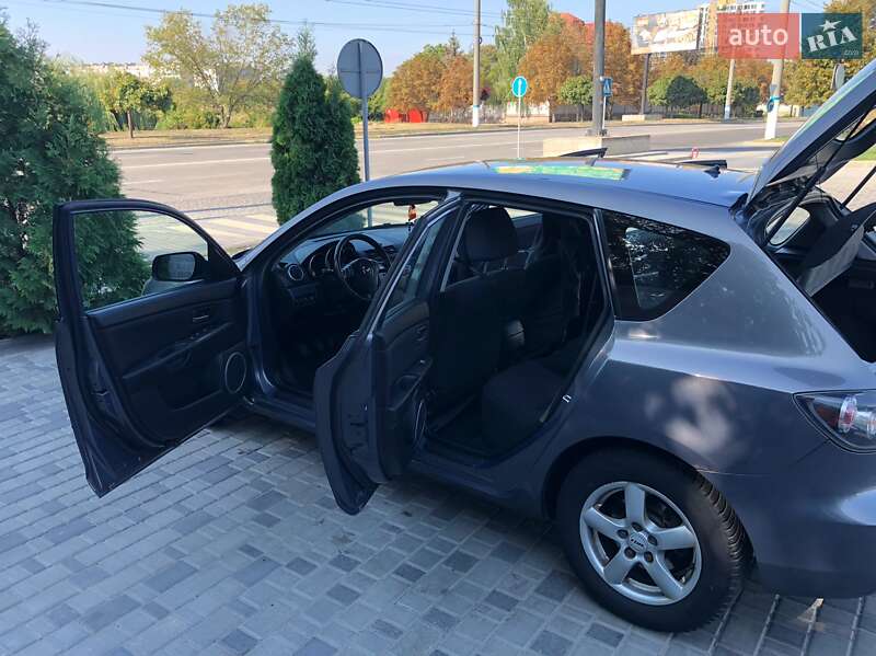 Хэтчбек Mazda 3 2007 в Кропивницком