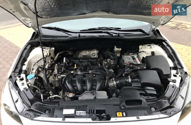 Седан Mazda 3 2015 в Николаеве