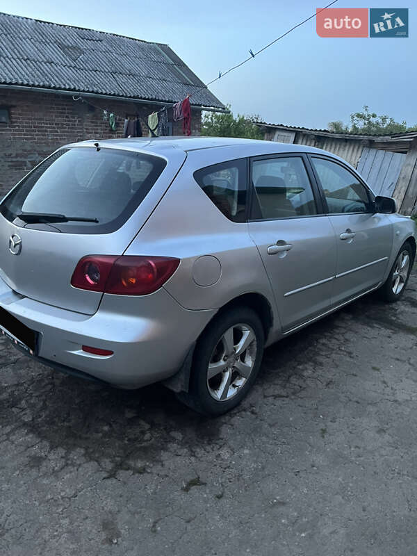 Хэтчбек Mazda 3 2004 в Шептицькому