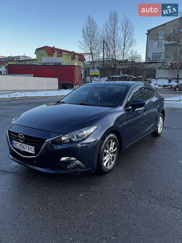 Седан Mazda 3 2014 в Львові