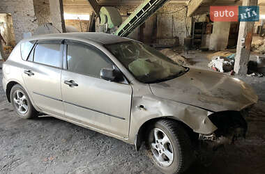 Хэтчбек Mazda 3 2006 в Гайсине