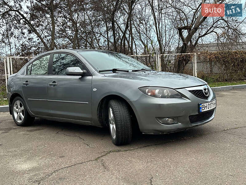 Седан Mazda 3 2004 в Одесі