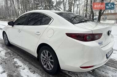 Седан Mazda 3 2022 в Охтирці