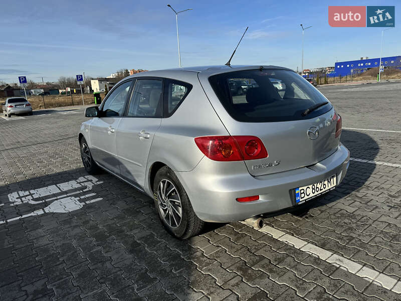 Хэтчбек Mazda 3 2005 в Жидачове