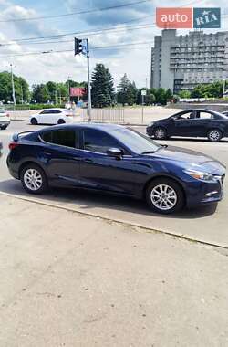 Седан Mazda 3 2016 в Дніпрі