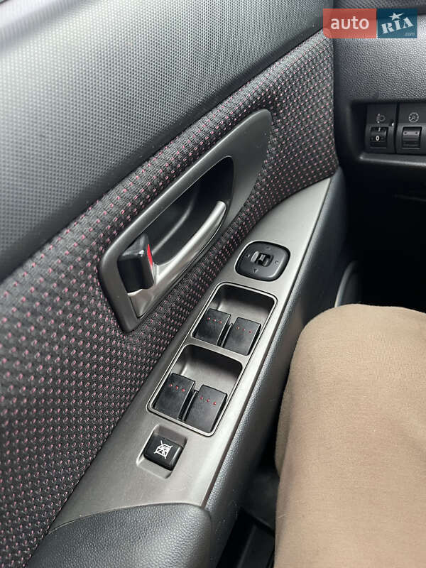 Хетчбек Mazda 3 2007 в Одесі фото 10 Хетчбек Mazda 3 2007 в Одесі