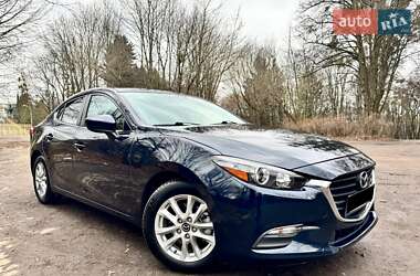 Седан Mazda 3 2017 в Львові