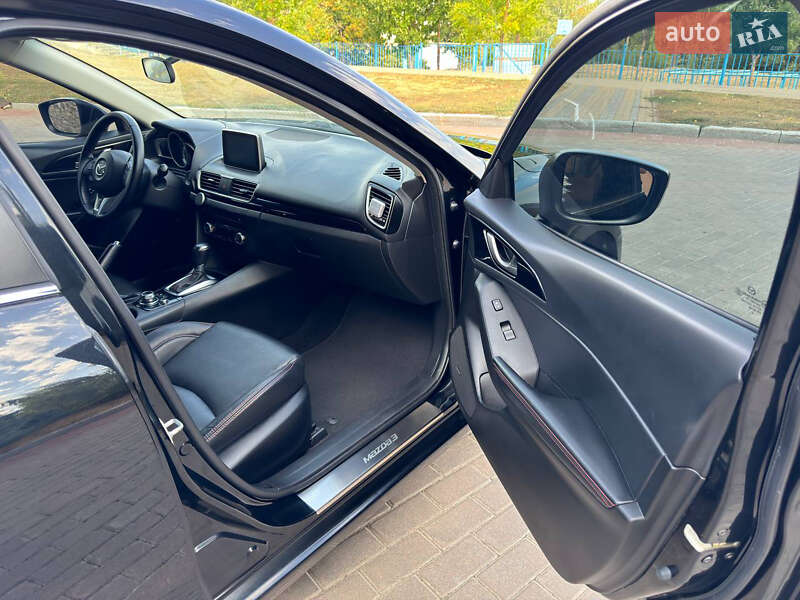 Хэтчбек Mazda 3 2014 в Харькове