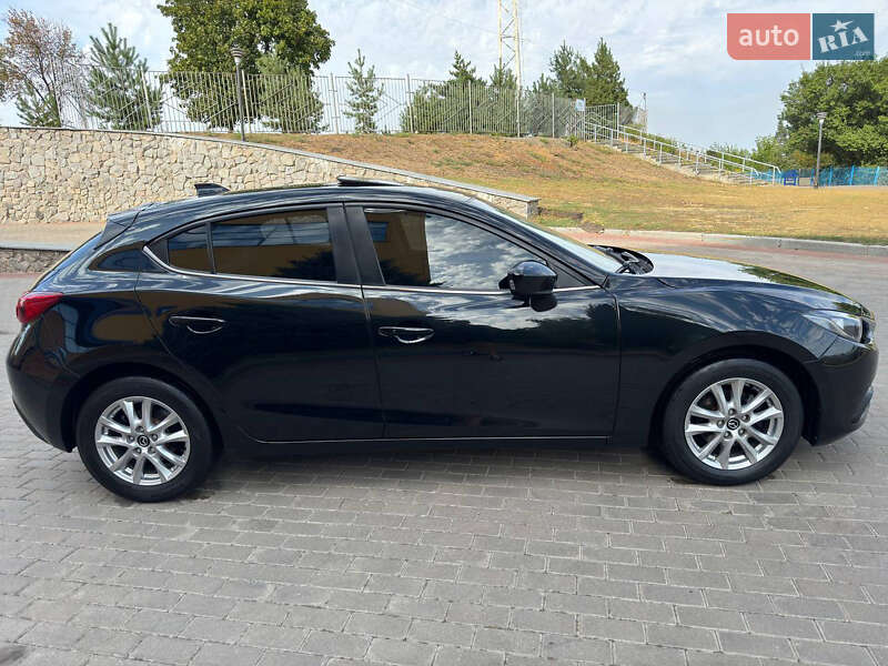 Хэтчбек Mazda 3 2014 в Харькове