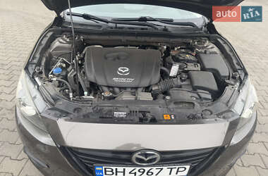 Седан Mazda 3 2013 в 