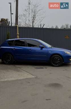 Хэтчбек Mazda 3 2006 в Днепре