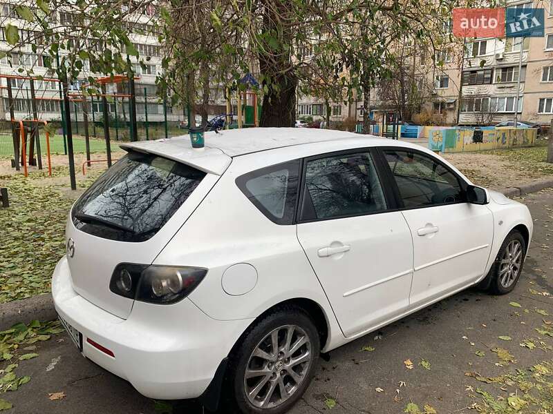 Хэтчбек Mazda 3 2008 в Киеве