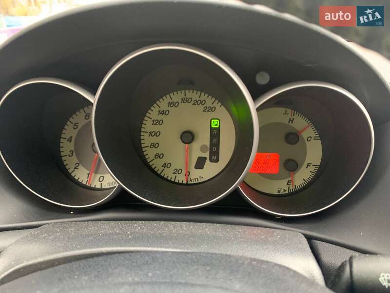 Хэтчбек Mazda 3 2008 в Киеве