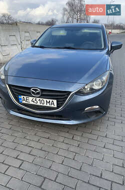 Седан Mazda 3 2016 в Дніпрі