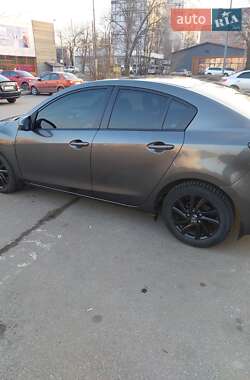 Седан Mazda 3 2012 в Днепре