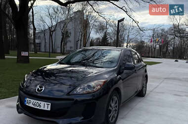 Хэтчбек Mazda 3 2013 в 