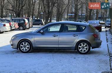 Хэтчбек Mazda 3 2003 в Червонограде