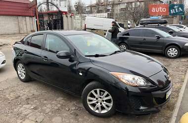 Седан Mazda 3 2011 в Киеве