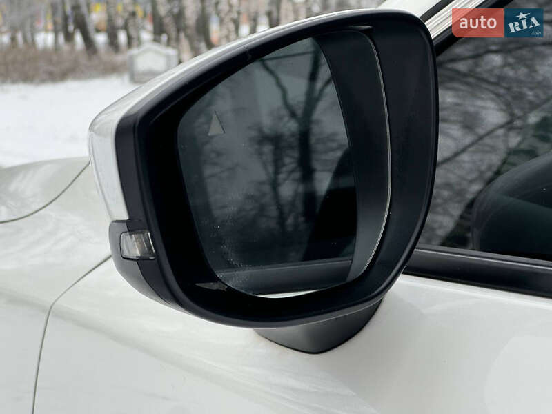 Седан Mazda 3 2022 в Сумах