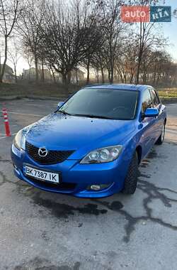 Хэтчбек Mazda 3 2004 в Ровно