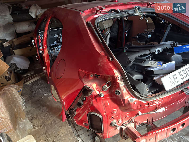 Хэтчбек Mazda 3 2019 в Днепре