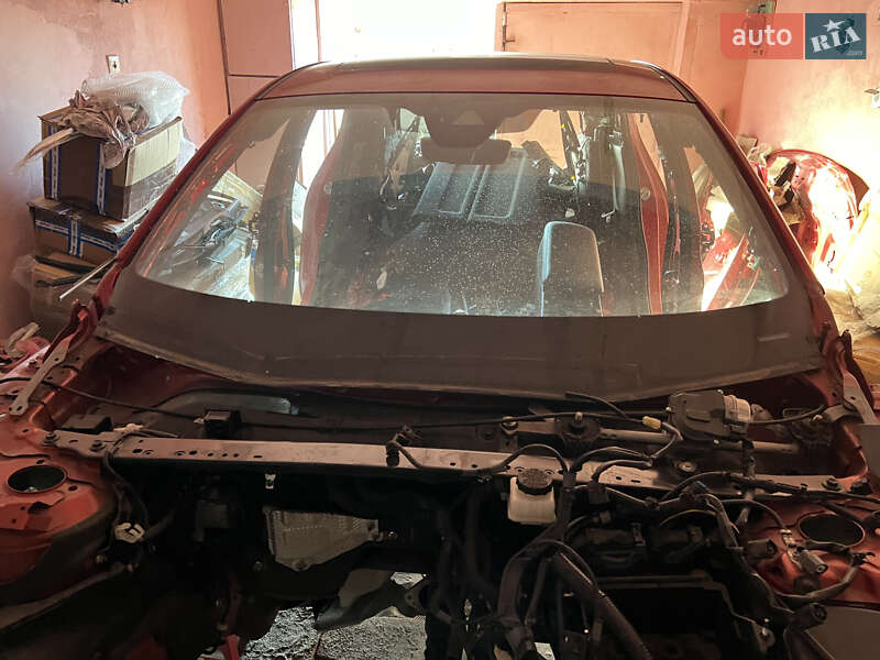 Хетчбек Mazda 3 2019 в Дніпрі