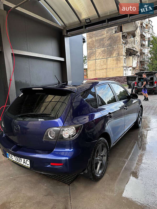 Хэтчбек Mazda 3 2004 в Кривом Роге