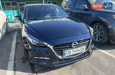 Седан Mazda 3 2017 в Чернигове