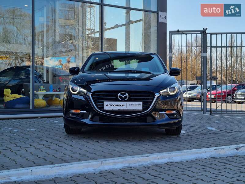 Mazda 3 2018