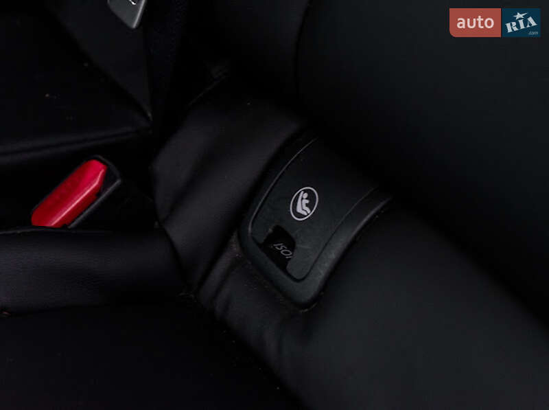 Хэтчбек Mazda 3 2020 в Львове