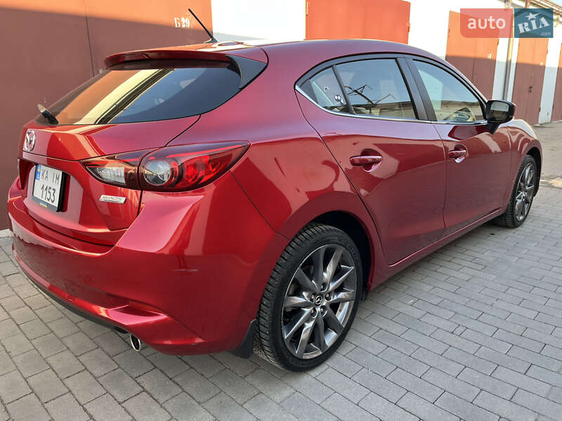 Хетчбек Mazda 3 2018 в 