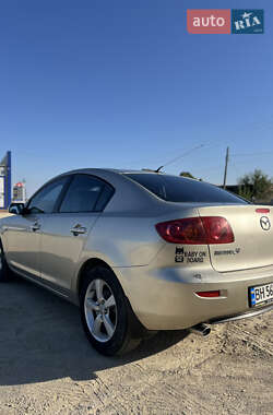 Седан Mazda 3 2005 в 