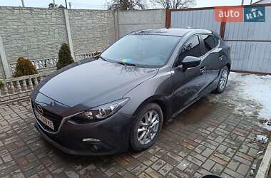 Хэтчбек Mazda 3 2016 в 