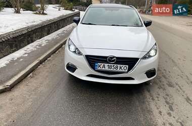 Седан Mazda 3 2016 в Києві