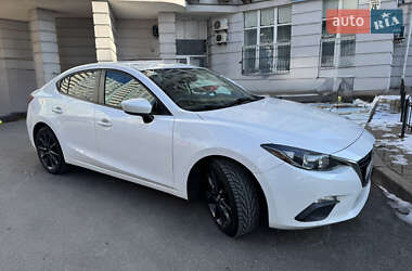 Седан Mazda 3 2014 в Киеве
