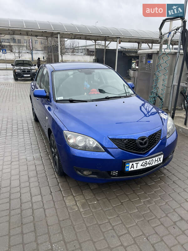 Хэтчбек Mazda 3 2006 в Ивано-Франковске