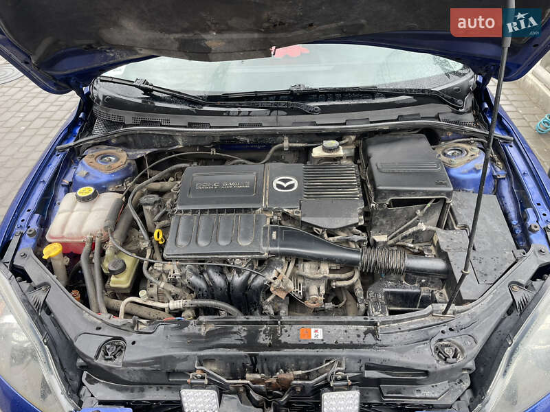 Хэтчбек Mazda 3 2006 в Ивано-Франковске
