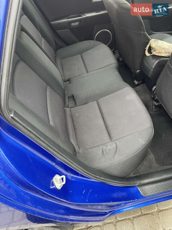Хэтчбек Mazda 3 2006 в Ивано-Франковске