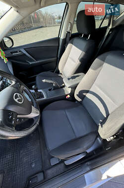Хэтчбек Mazda 3 2010 в 