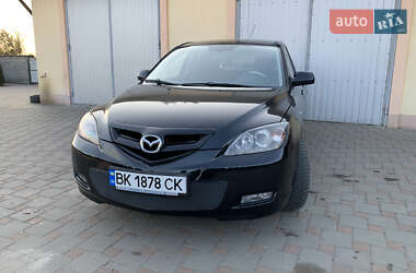 Хэтчбек Mazda 3 2007 в Сарнах