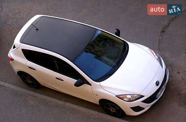 Хетчбек Mazda 3 2010 в Черкасах