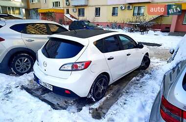 Хэтчбек Mazda 3 2010 в Черкассах