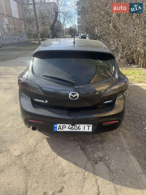Хэтчбек Mazda 3 2013 в Запорожье
