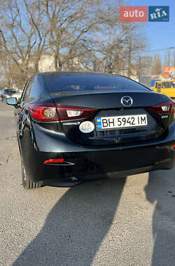 Седан Mazda 3 2016 в 