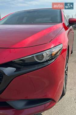 Седан Mazda 3 2019 в 