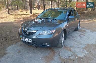 Седан Mazda 3 2008 в Вараші