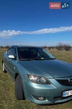 Седан Mazda 3 2004 в Николаеве