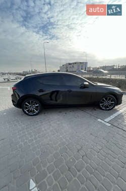 Хетчбек Mazda 3 2022 в 