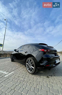 Хетчбек Mazda 3 2022 в 